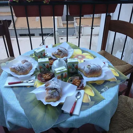 Porta Amari Bed & Breakfast Palermo