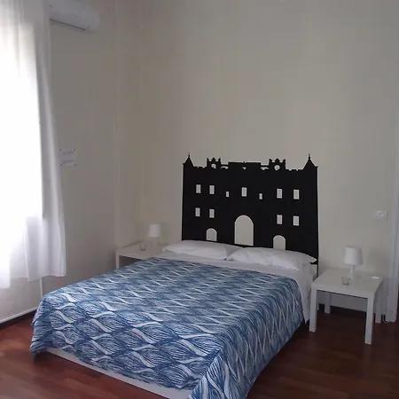 Guest house Castelnuovo #politeama