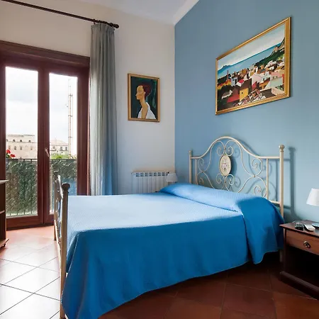 Casa Degli Artisti Bed & Breakfast 3*