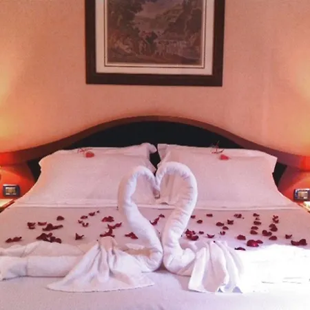 Hotell Massimo Plaza 4*