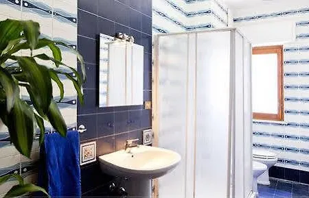 Residenza Paola Guest house 3*