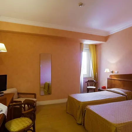 Conchiglia D'oro 3* باليرمو
