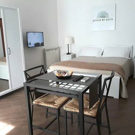 Apartment Pirtuso Del Porto
