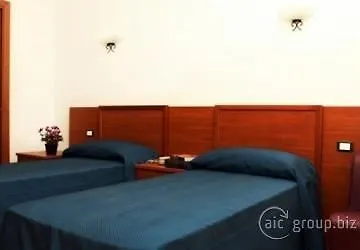 Gloria Hotel 3*