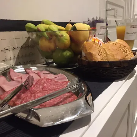L'opera Buffa Bed & Breakfast