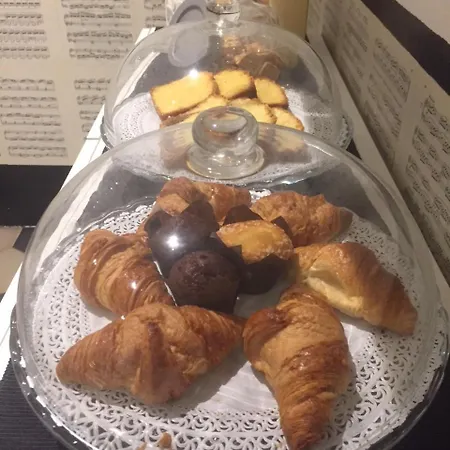 L'opera Buffa Bed & Breakfast 2*