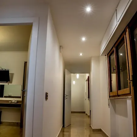Bed & Breakfast Opera House 2*
