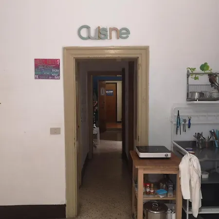 Sunshine Hostal Palermo