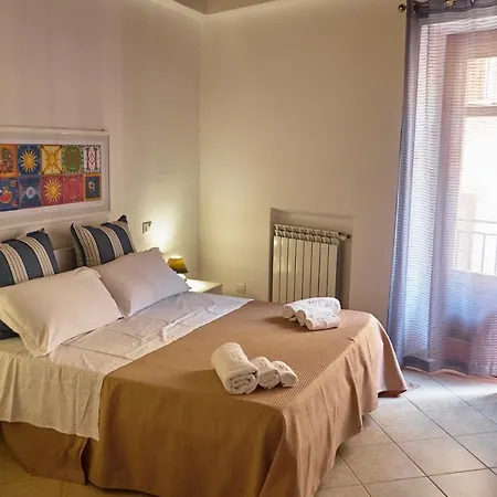 Papireto Apartment *
