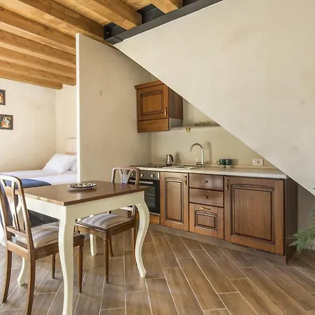 Palazzo Conte Federico Apartmán *