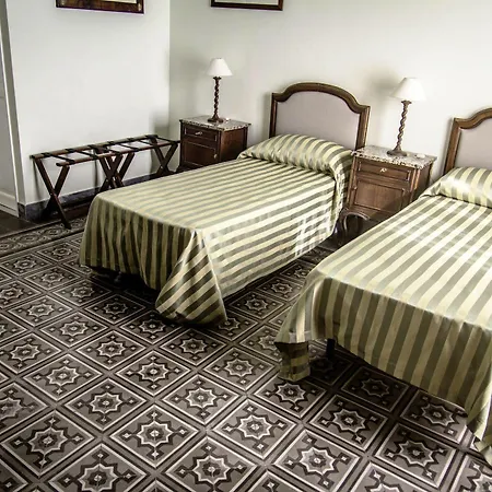 Bed & Breakfast Palazzo Benso 3*