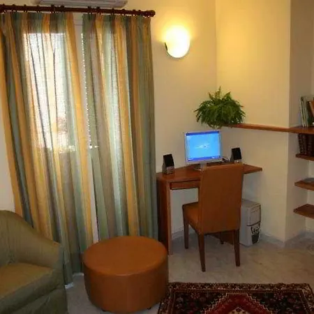 D'orleans فندق