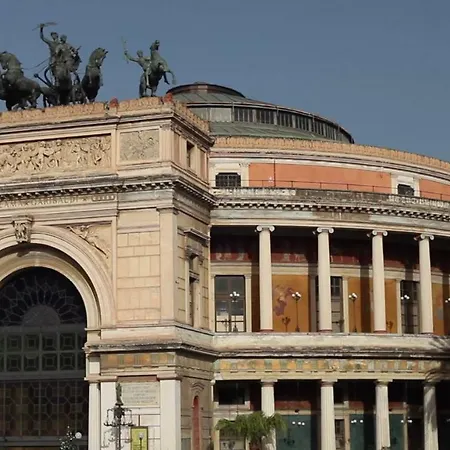 Appartamento Il Marchese Di Villabianca Palermo