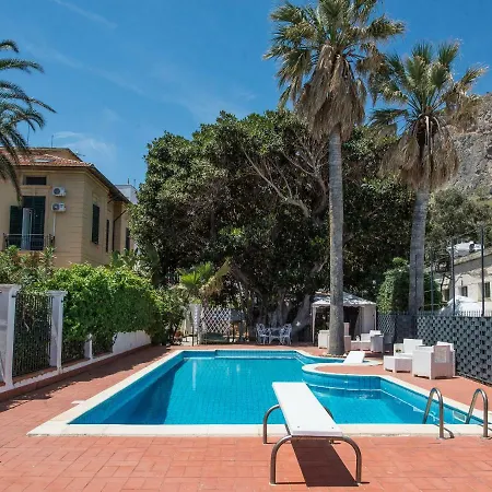 Bed & Breakfast Liberty Sul Mare