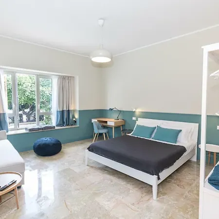Bed & Breakfast Leone & Restaurant 3*