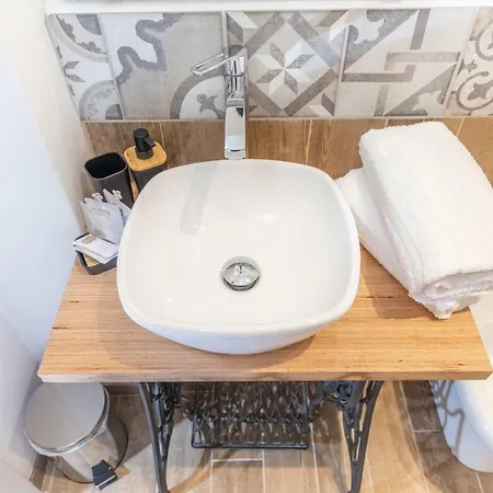 Bed & Breakfast Leone & Restaurant Palermo