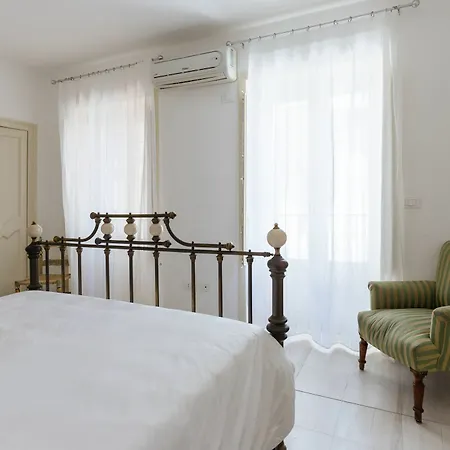 Apartment Sant'elia Prestige With Balcony