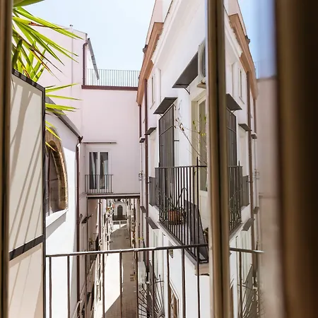 Sant'elia Prestige With Balcony