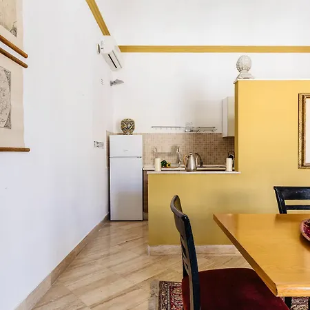 Apartment Sant'elia Prestige With Balcony