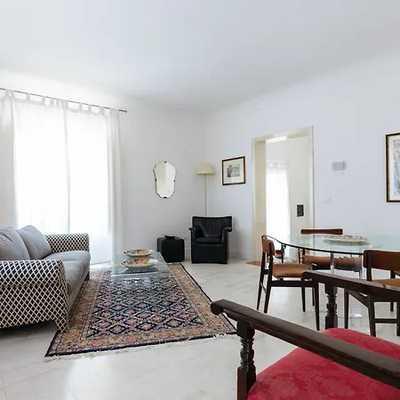 Sant'elia Prestige With Balcony Palermo