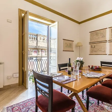 Apartment Sant'elia Prestige With Balcony Palermo