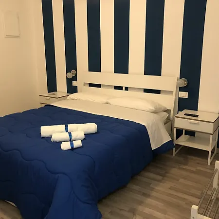 Bedroom La Stazione Bed & Breakfast *