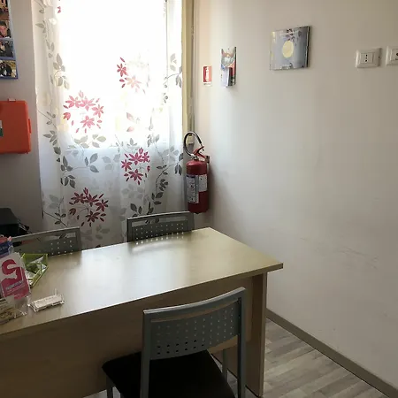 Bedroom La Stazione Bed & Breakfast *