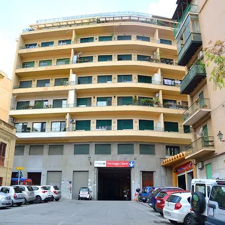 Piazza Marina 巴勒莫