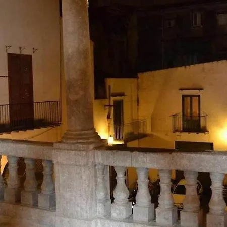 Palazzo Corvino Palerme