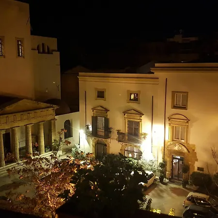 Palazzo De Castro Daire