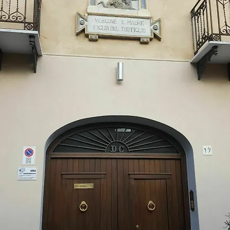 Palazzo De Castro Daire