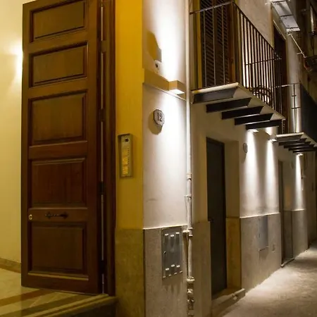 Le Moncada Apartment