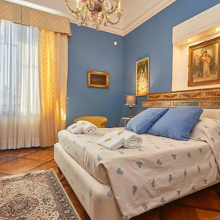 Apartment Dimora Dei Leoni- *