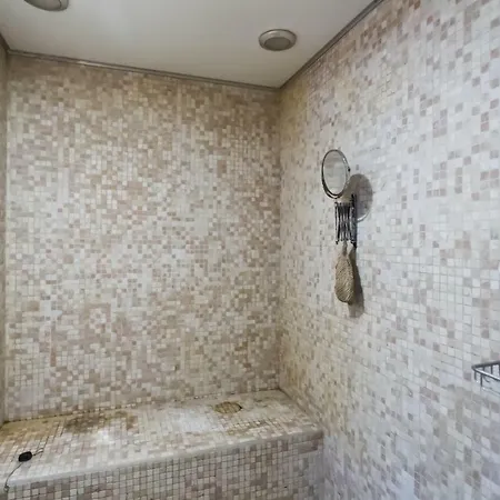 Luxury Torrearsa With