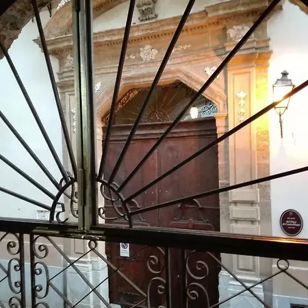 Lägenhet La Magione Di Eletta Alla Kalsa By Wonderful Italy