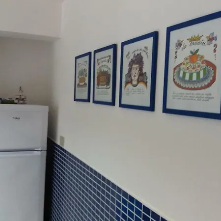 Casa Frida Nyaraló *