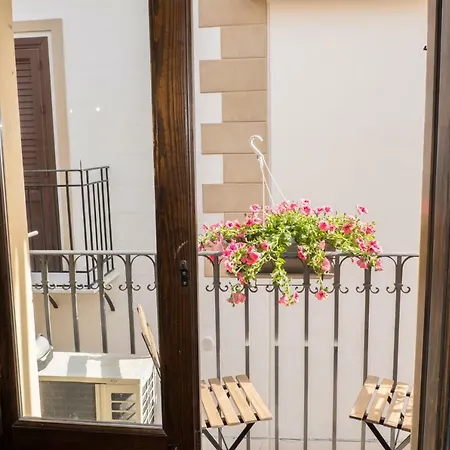 Appartamento Centro Storico Casa Dell'orologio *