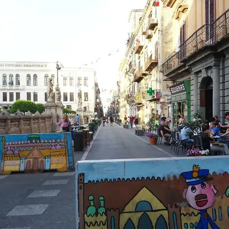 Around Cassaro House Dom wakacyjny Palermo
