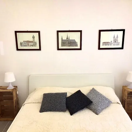Casa4casa Apartment Palermo