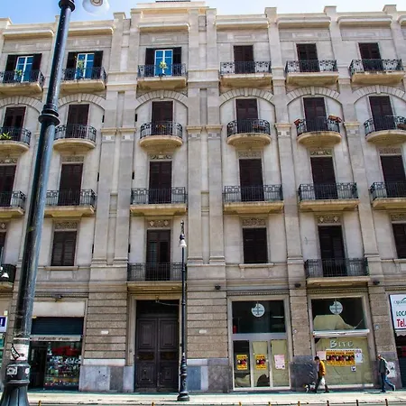 Palazzo Caltagirone Appartement Palerme