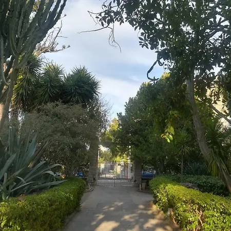 Affittacamere La Stanza Di Angi *