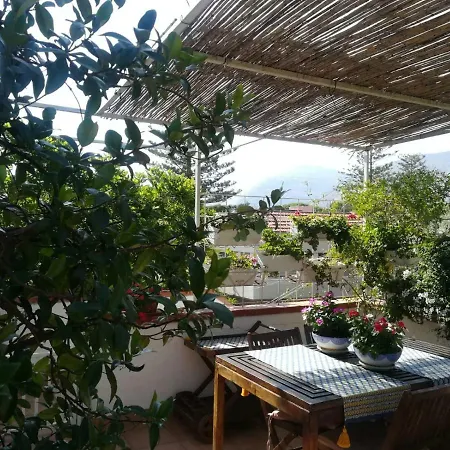 La Stanza Di Angi A Mondello *