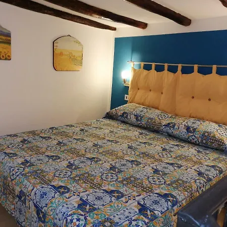 Casa Delle Bisacce *