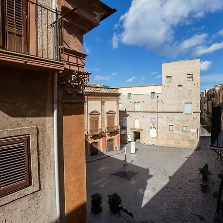 La Stanza Del Vicolo *