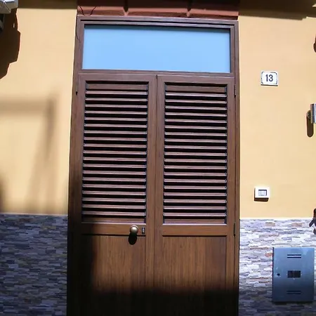 La Casetta Del Viale 13 *