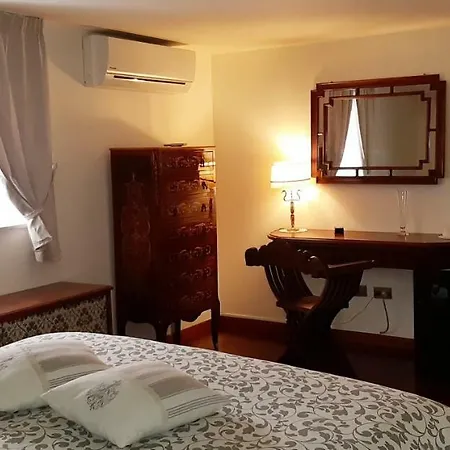 Casa De Spuches Holiday home Palermo