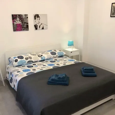 Casa4casa Apartment Palermo