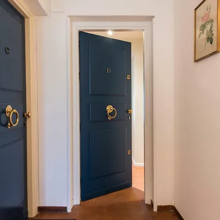 Apartment Magic House *