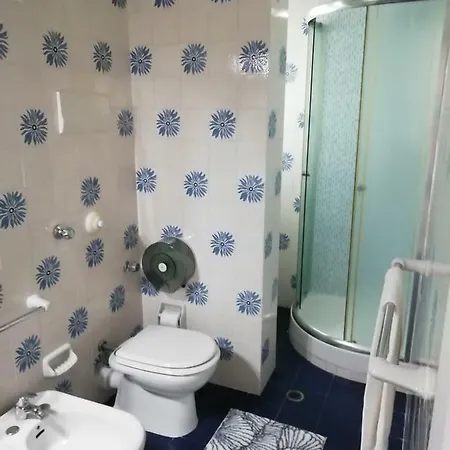 La Casetta Del Gatto Giroan Habitación en casa particular Palermo