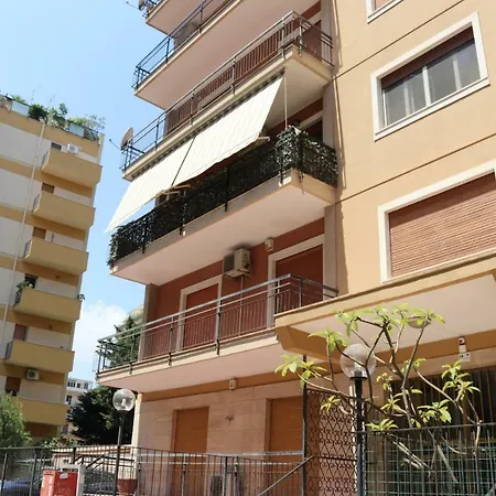 La Favorita - Ben Collegato Con L'aeroporto, La Di Mondello E Il Centro